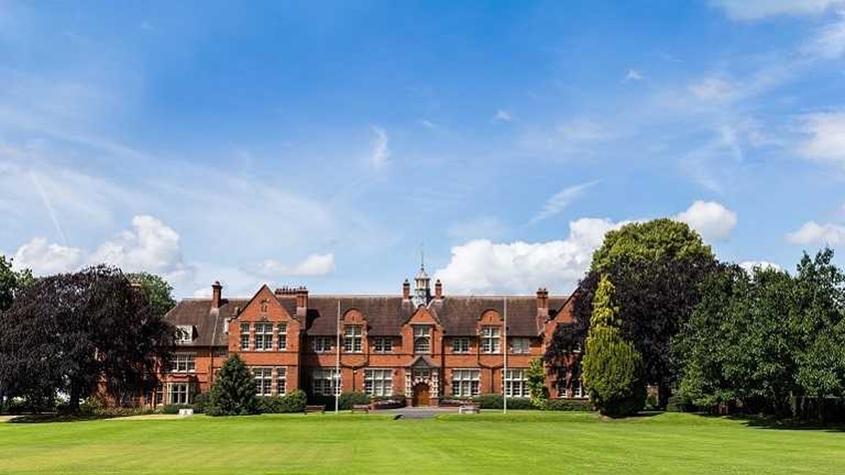 哈珀亚当斯大学 Harper Adams University